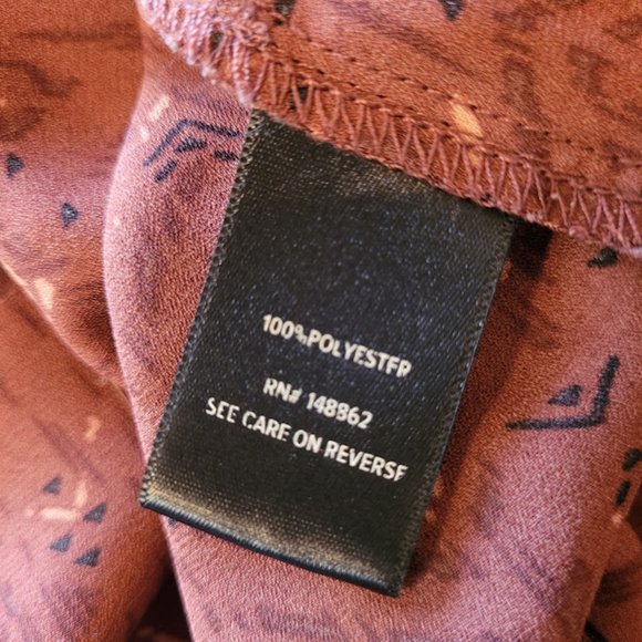 Torrid Abbey Geo Georgette Button Back Plus Size Top Flowy Wrinkle Free Western - Picture 6 of 12